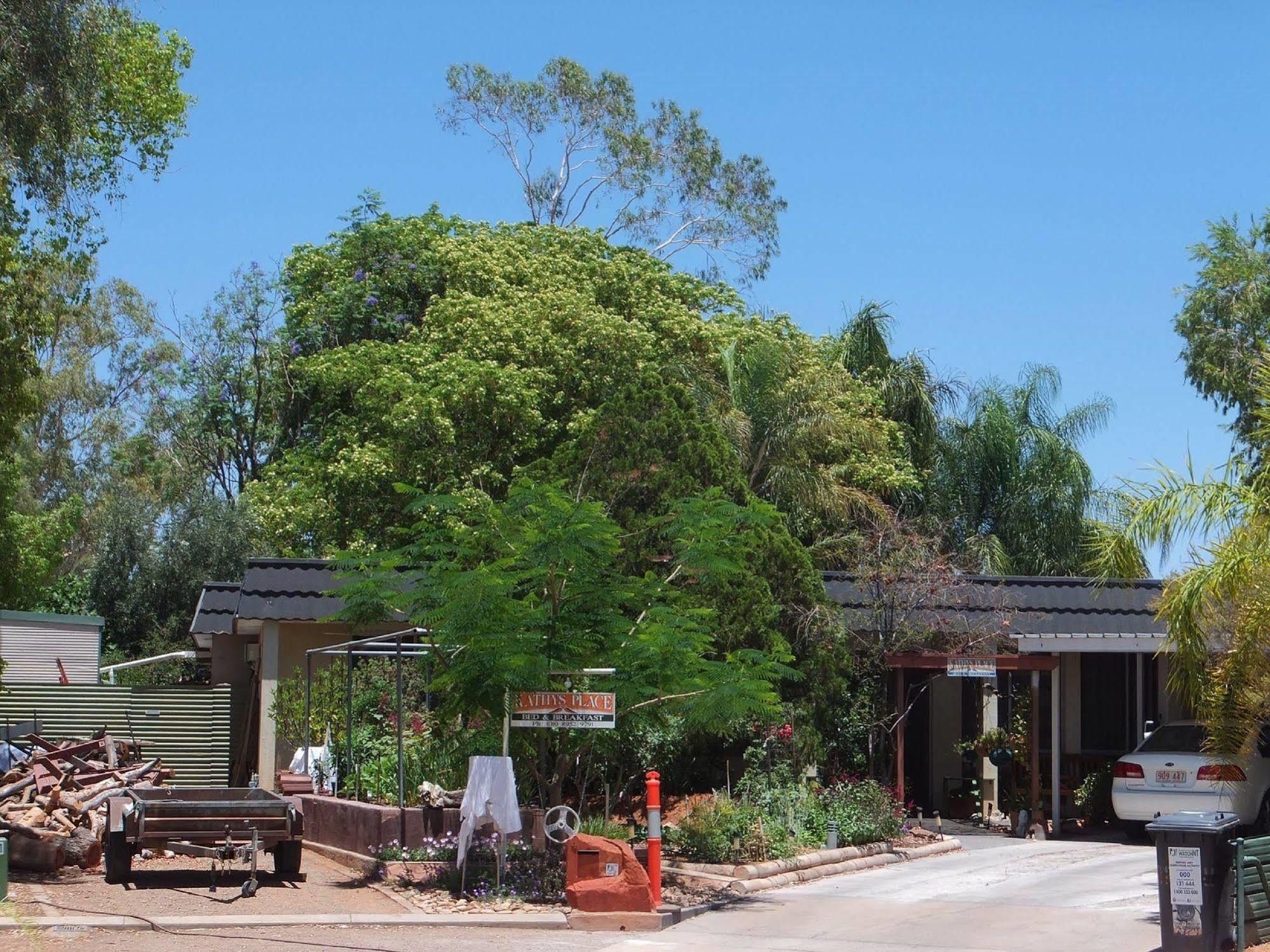 Kathys Place Bed And Breakfast Alice Springs Exteriör bild