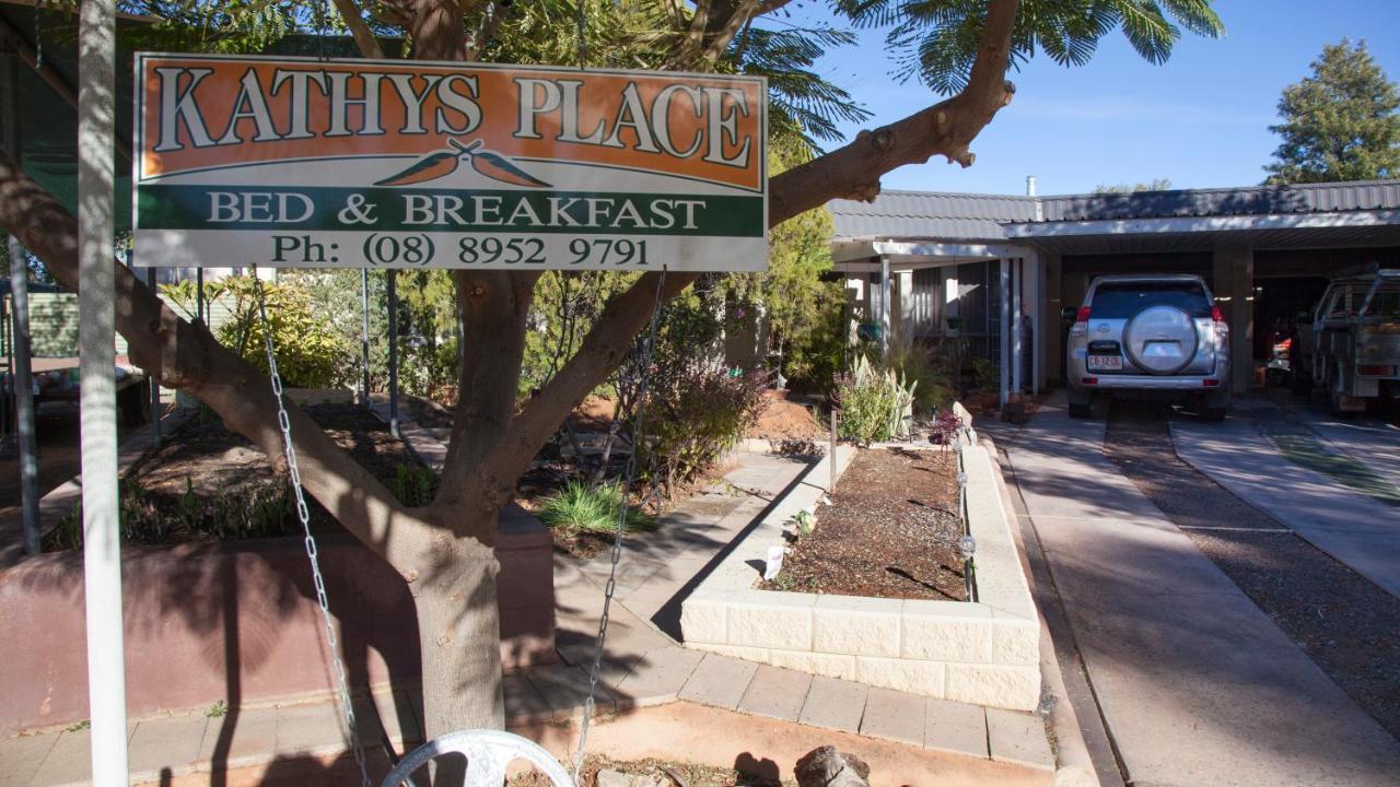 Kathys Place Bed And Breakfast Alice Springs Exteriör bild